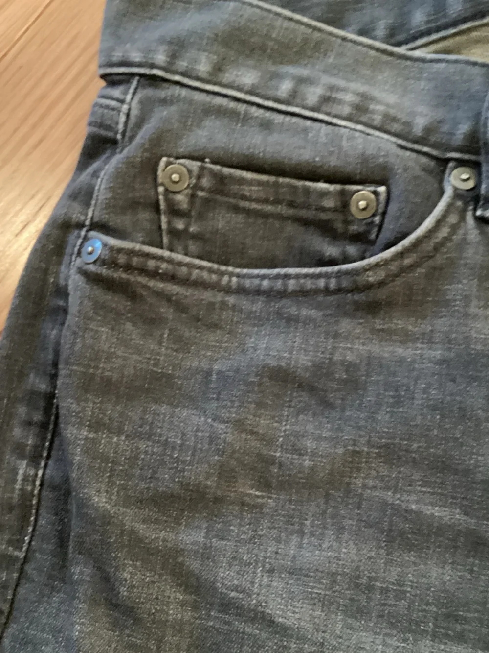 Banana Republic Men’s black washed, athletic tapered fit jeans